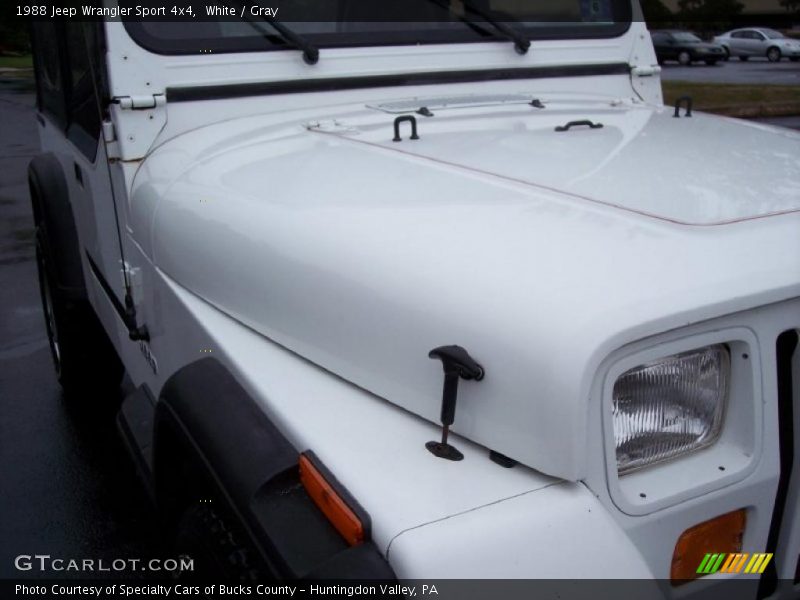 White / Gray 1988 Jeep Wrangler Sport 4x4