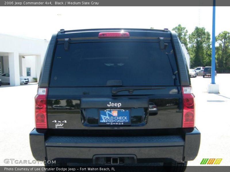 Black / Medium Slate Gray 2006 Jeep Commander 4x4