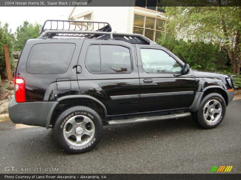 Super Black / Charcoal 2004 Nissan Xterra SE