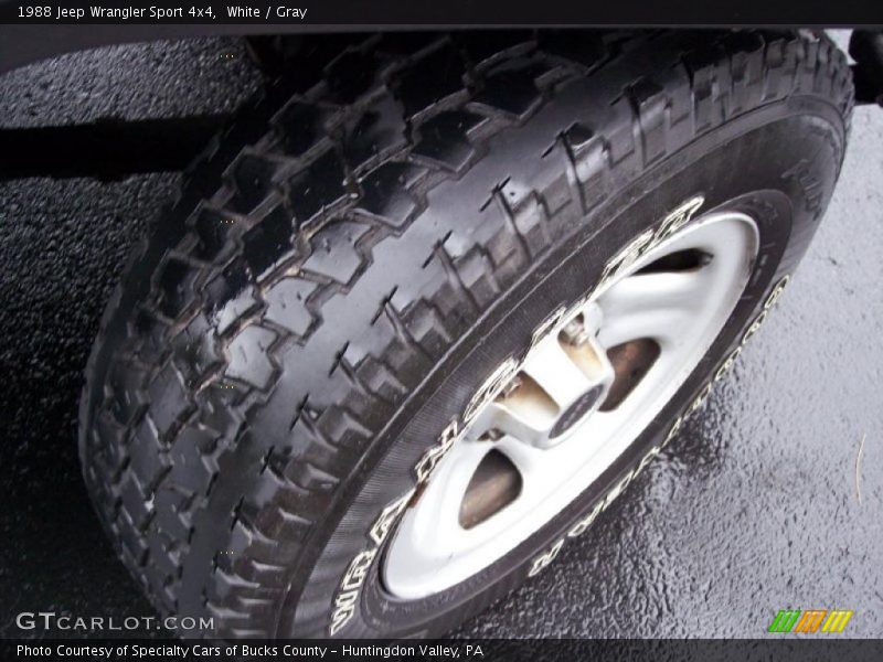 White / Gray 1988 Jeep Wrangler Sport 4x4