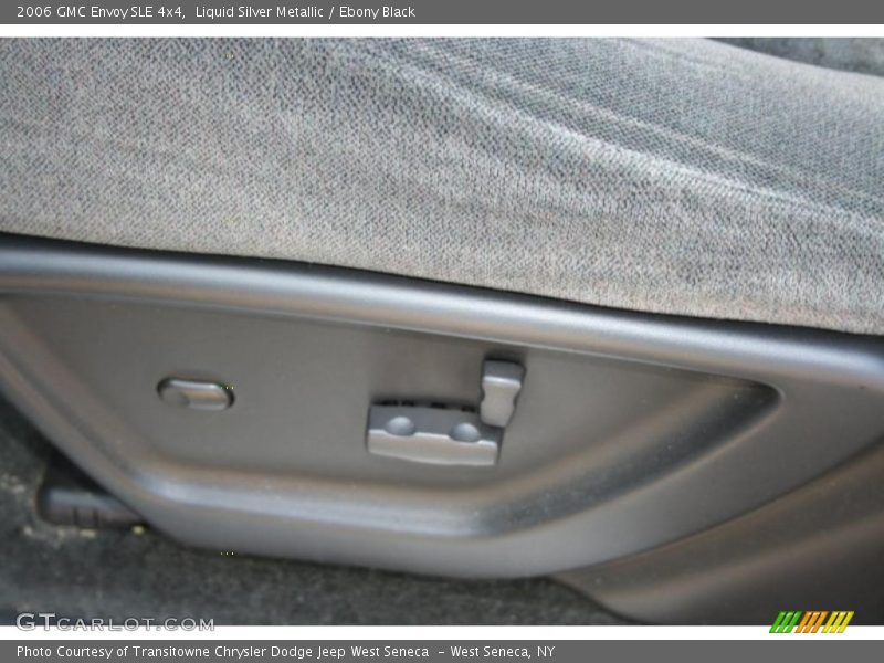 Liquid Silver Metallic / Ebony Black 2006 GMC Envoy SLE 4x4