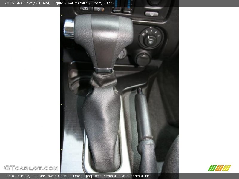 Liquid Silver Metallic / Ebony Black 2006 GMC Envoy SLE 4x4