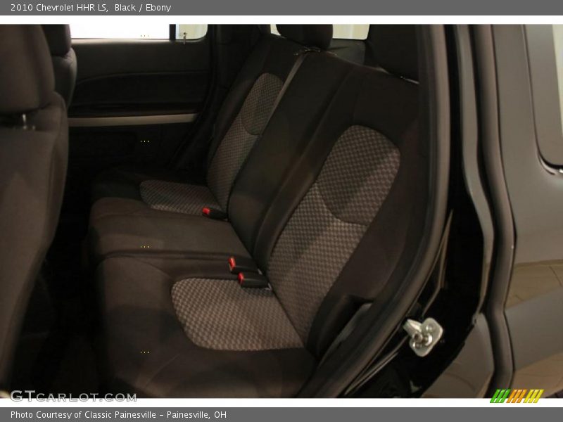 Black / Ebony 2010 Chevrolet HHR LS