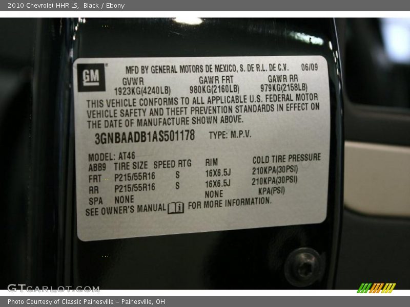 Black / Ebony 2010 Chevrolet HHR LS