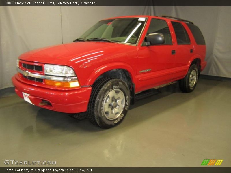 Victory Red / Graphite 2003 Chevrolet Blazer LS 4x4