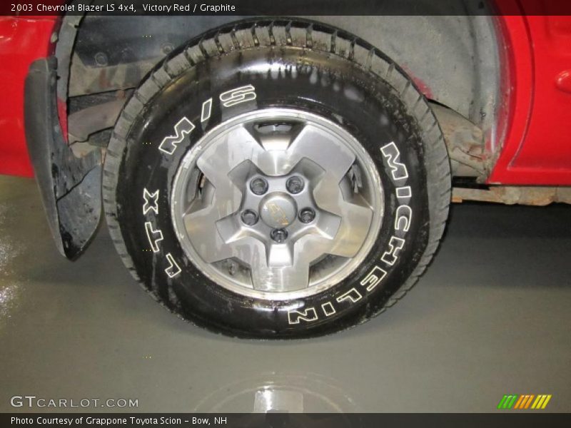 Victory Red / Graphite 2003 Chevrolet Blazer LS 4x4