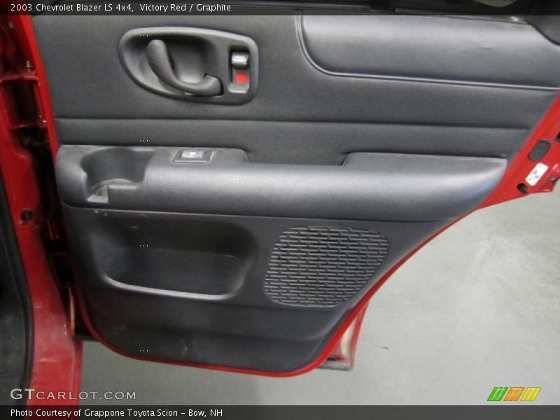 Victory Red / Graphite 2003 Chevrolet Blazer LS 4x4