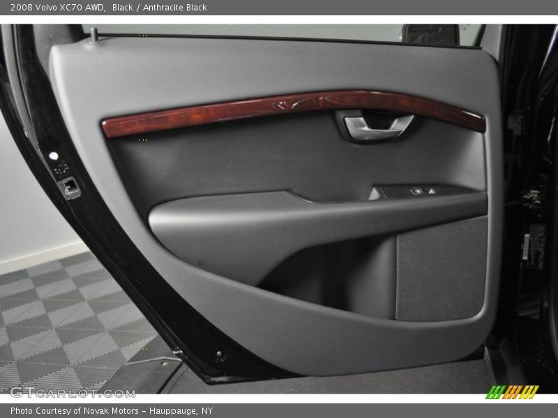 Black / Anthracite Black 2008 Volvo XC70 AWD