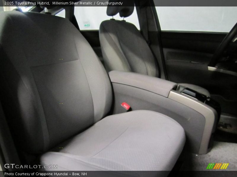 Millenium Silver Metallic / Gray/Burgundy 2005 Toyota Prius Hybrid