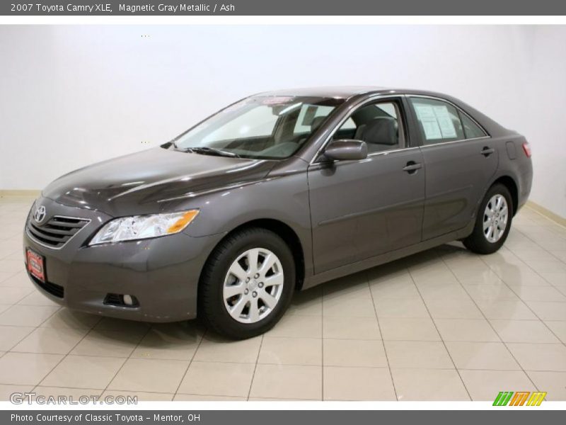Magnetic Gray Metallic / Ash 2007 Toyota Camry XLE