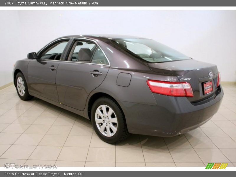 Magnetic Gray Metallic / Ash 2007 Toyota Camry XLE