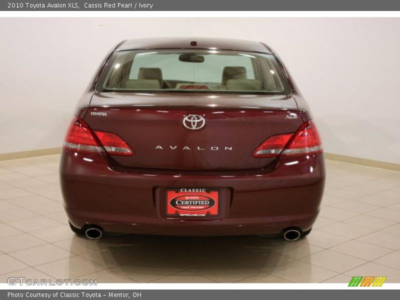 Cassis Red Pearl / Ivory 2010 Toyota Avalon XLS