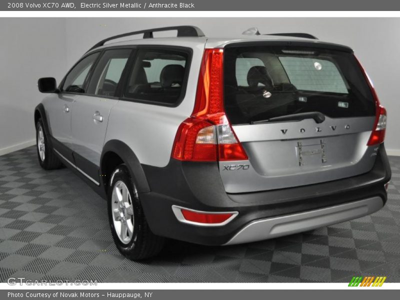 Electric Silver Metallic / Anthracite Black 2008 Volvo XC70 AWD