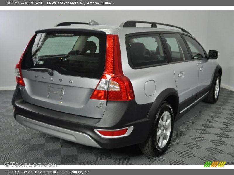 Electric Silver Metallic / Anthracite Black 2008 Volvo XC70 AWD