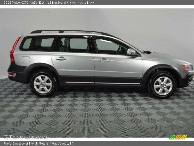 Electric Silver Metallic / Anthracite Black 2008 Volvo XC70 AWD