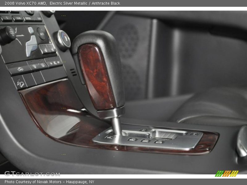Electric Silver Metallic / Anthracite Black 2008 Volvo XC70 AWD