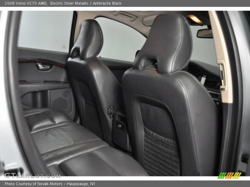 Electric Silver Metallic / Anthracite Black 2008 Volvo XC70 AWD