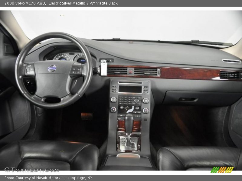 Electric Silver Metallic / Anthracite Black 2008 Volvo XC70 AWD