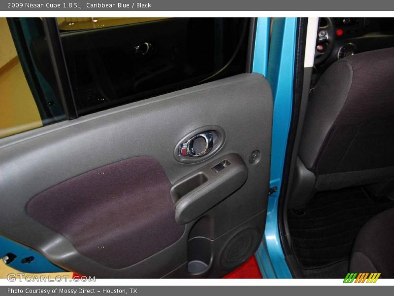 Caribbean Blue / Black 2009 Nissan Cube 1.8 SL