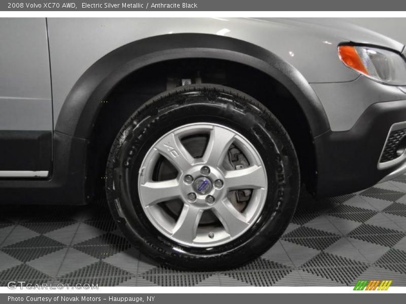 Electric Silver Metallic / Anthracite Black 2008 Volvo XC70 AWD