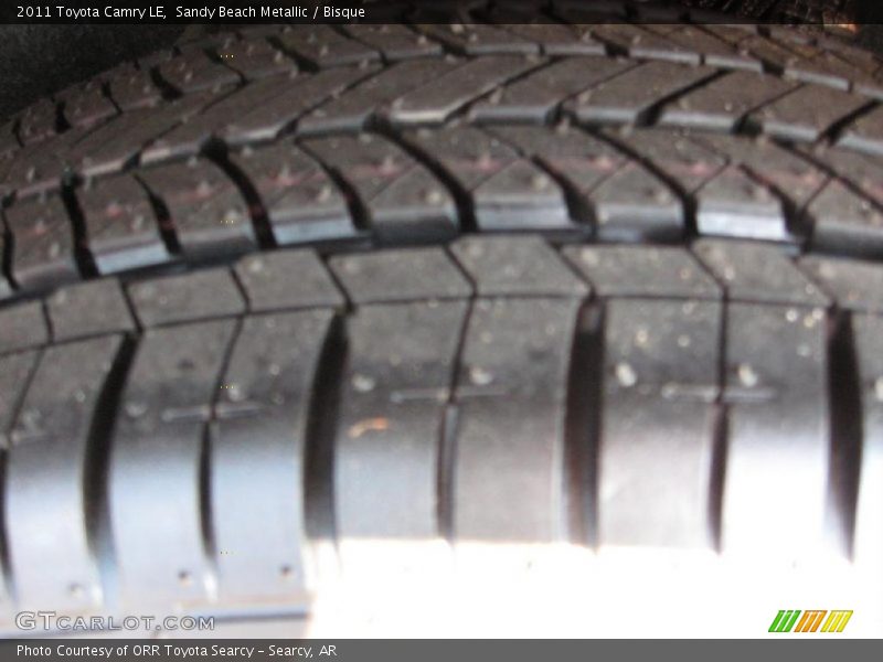 Sandy Beach Metallic / Bisque 2011 Toyota Camry LE