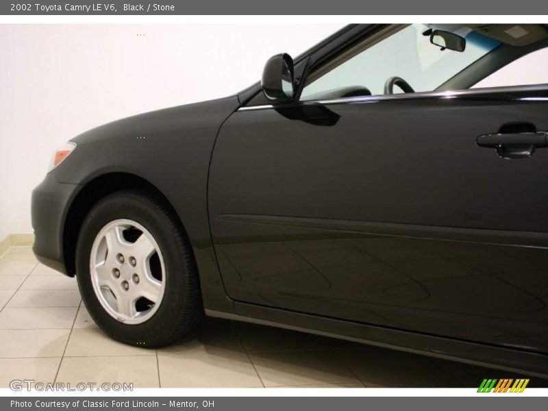 Black / Stone 2002 Toyota Camry LE V6