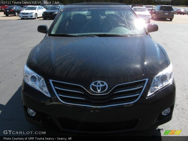 Black / Ash 2011 Toyota Camry XLE V6
