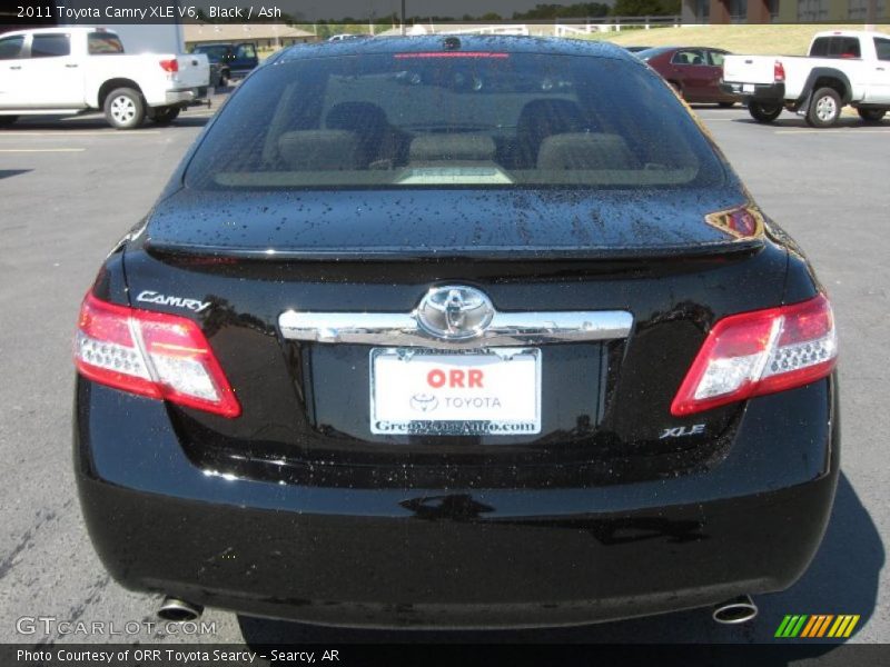 Black / Ash 2011 Toyota Camry XLE V6