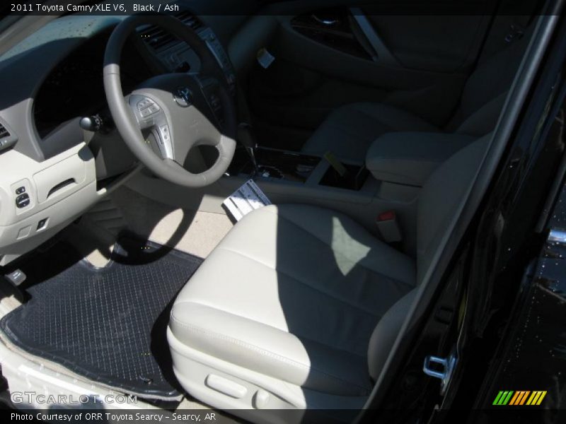 Black / Ash 2011 Toyota Camry XLE V6