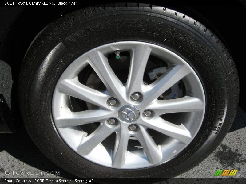 Black / Ash 2011 Toyota Camry XLE V6