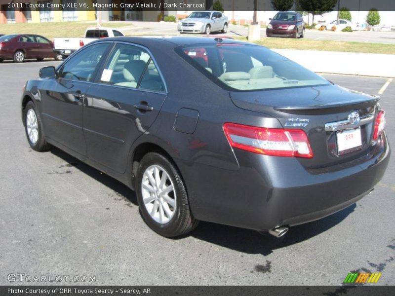 Magnetic Gray Metallic / Dark Charcoal 2011 Toyota Camry XLE V6