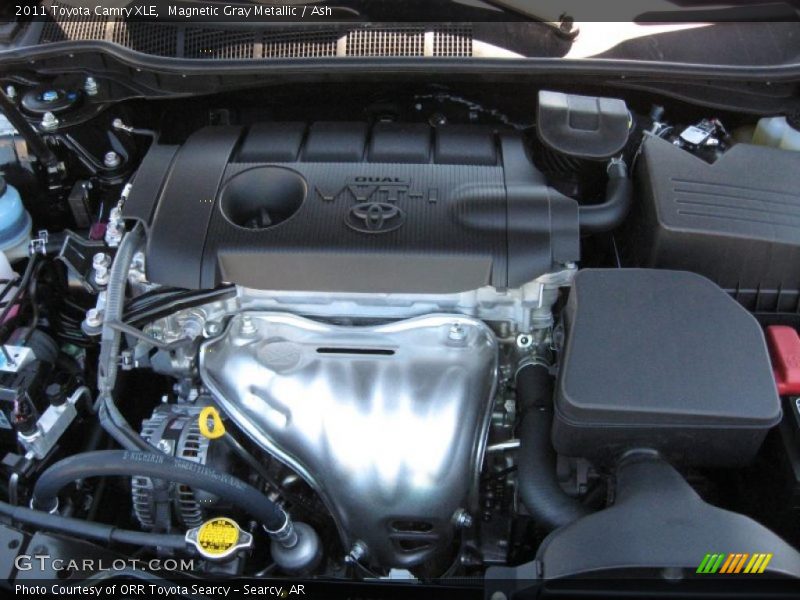 Magnetic Gray Metallic / Ash 2011 Toyota Camry XLE