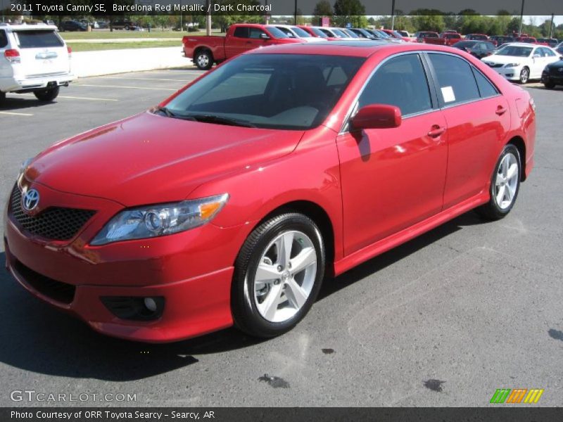 Barcelona Red Metallic / Dark Charcoal 2011 Toyota Camry SE