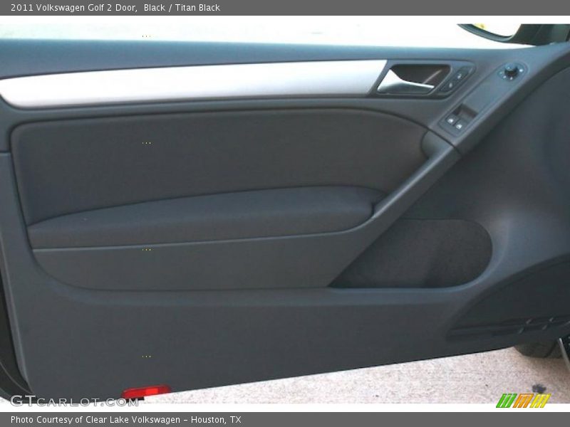 Black / Titan Black 2011 Volkswagen Golf 2 Door