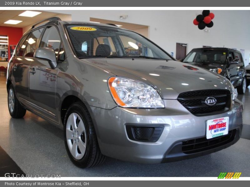 Titanium Gray / Gray 2009 Kia Rondo LX