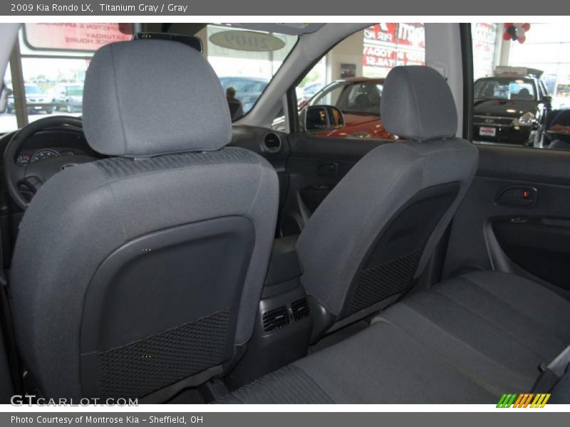 Titanium Gray / Gray 2009 Kia Rondo LX