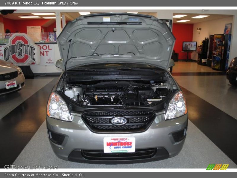 Titanium Gray / Gray 2009 Kia Rondo LX