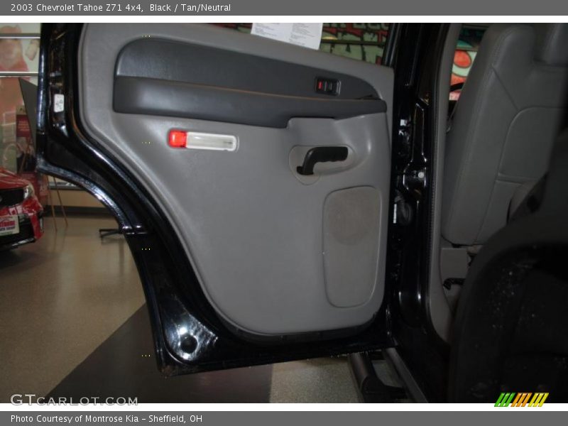 Black / Tan/Neutral 2003 Chevrolet Tahoe Z71 4x4
