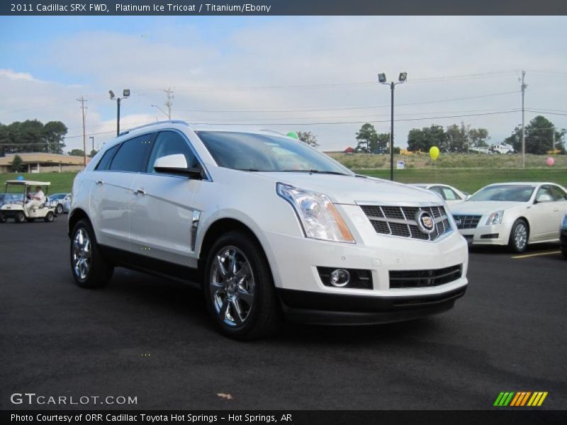 Platinum Ice Tricoat / Titanium/Ebony 2011 Cadillac SRX FWD