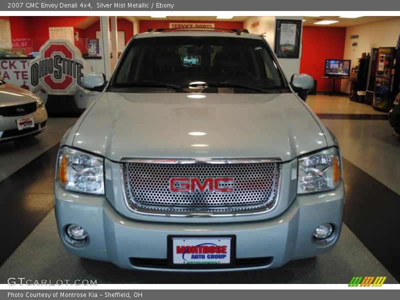 Silver Mist Metallic / Ebony 2007 GMC Envoy Denali 4x4