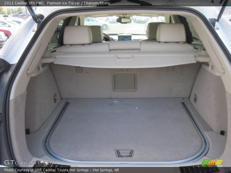 Platinum Ice Tricoat / Titanium/Ebony 2011 Cadillac SRX FWD