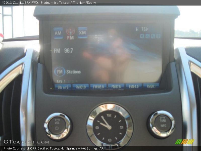 Platinum Ice Tricoat / Titanium/Ebony 2011 Cadillac SRX FWD
