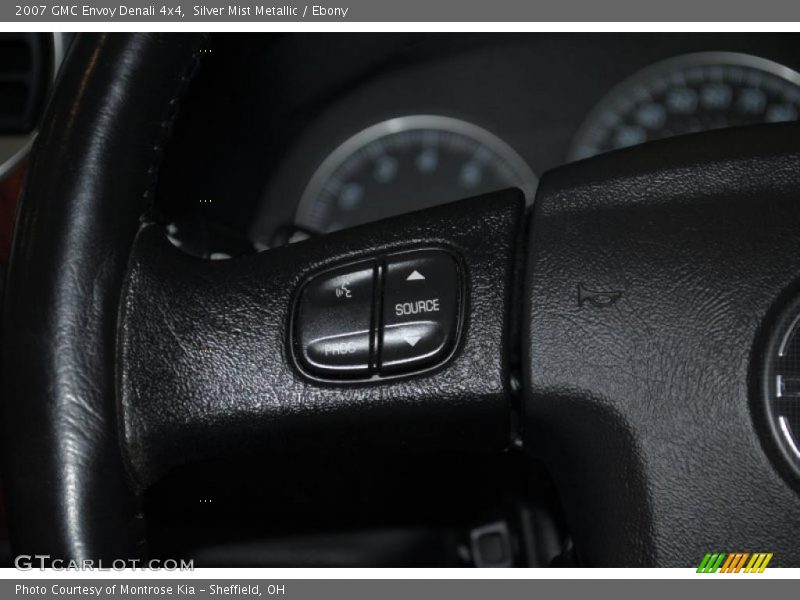 Silver Mist Metallic / Ebony 2007 GMC Envoy Denali 4x4