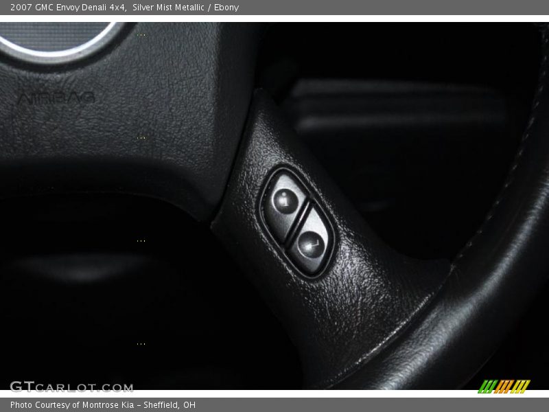 Silver Mist Metallic / Ebony 2007 GMC Envoy Denali 4x4