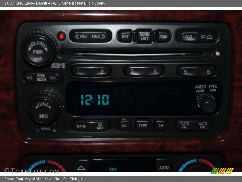 Silver Mist Metallic / Ebony 2007 GMC Envoy Denali 4x4