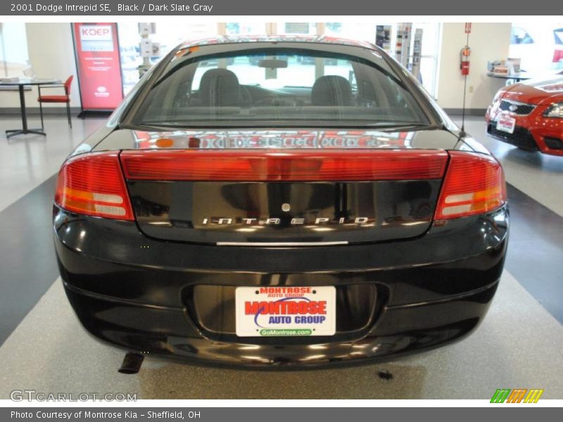 Black / Dark Slate Gray 2001 Dodge Intrepid SE