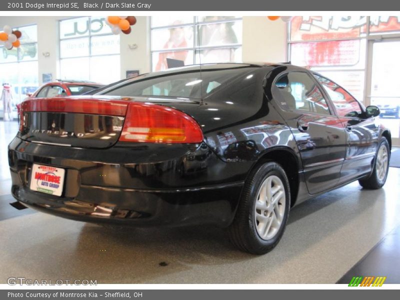 Black / Dark Slate Gray 2001 Dodge Intrepid SE