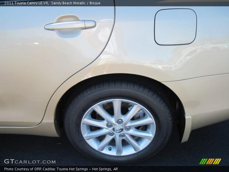 Sandy Beach Metallic / Bisque 2011 Toyota Camry LE V6