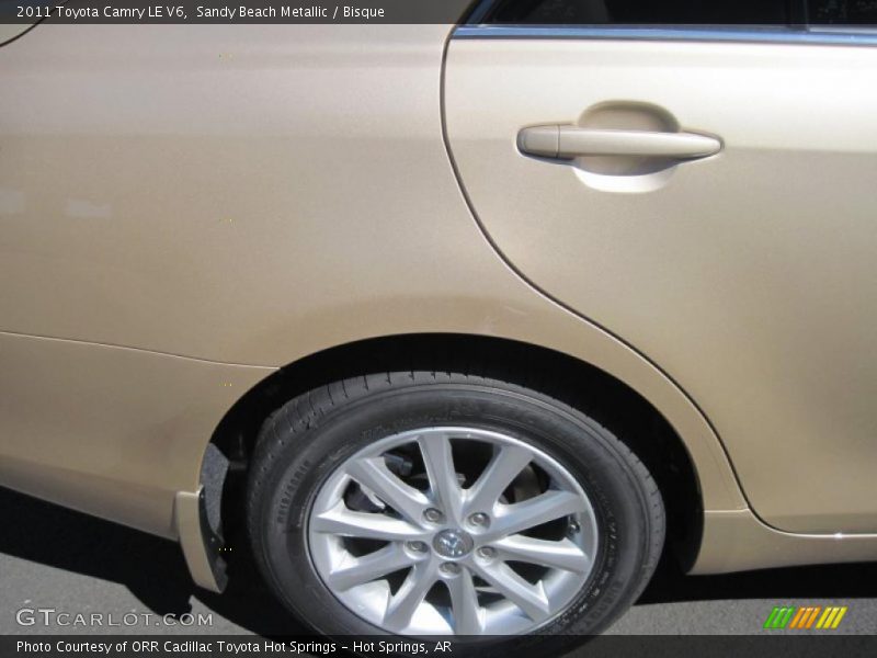Sandy Beach Metallic / Bisque 2011 Toyota Camry LE V6