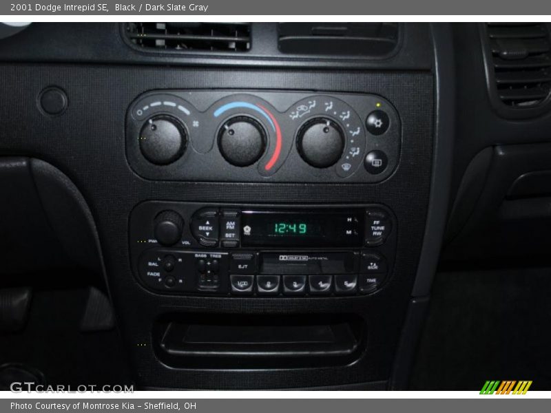Black / Dark Slate Gray 2001 Dodge Intrepid SE